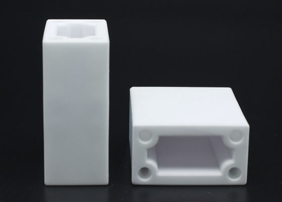 IATF16949 95% Alumin Ceramic Parts untuk sekering di mobil listrik